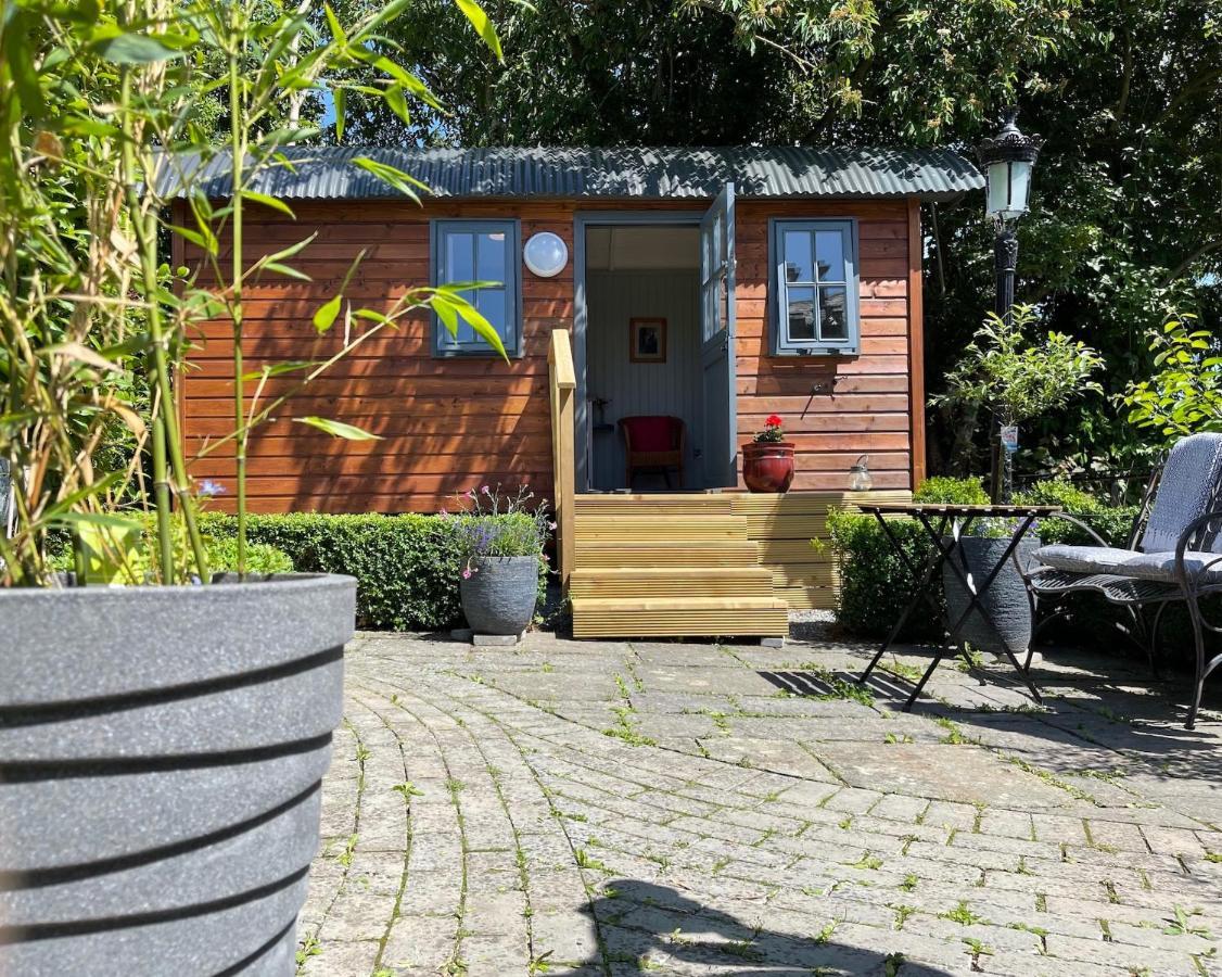 Lilac Hut Shepherds Hut Kilkenny Eksteriør billede